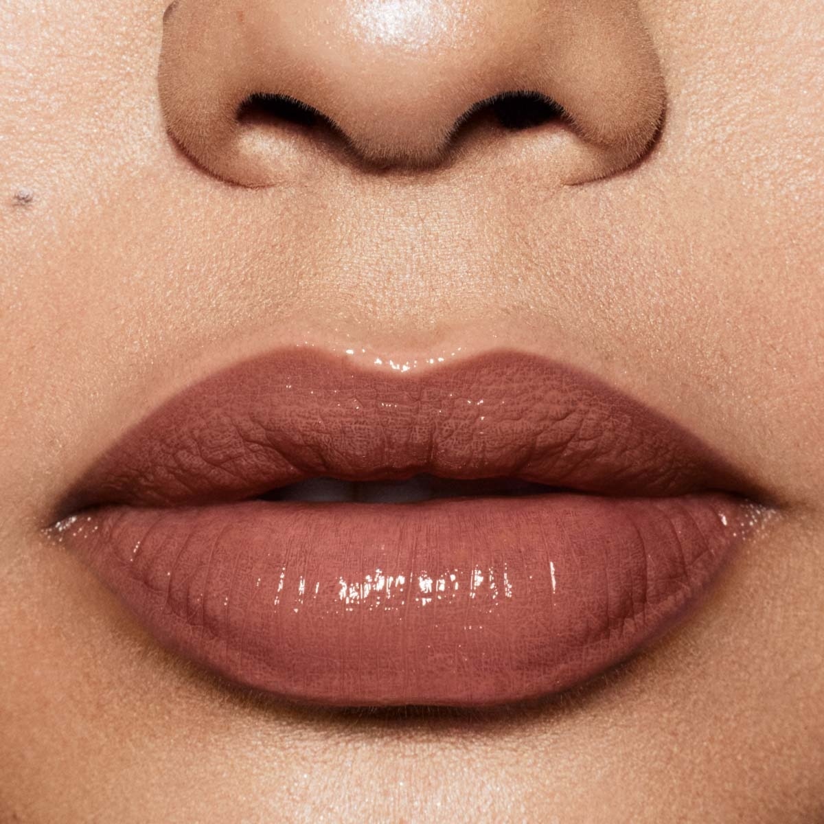 GLOSS BOMB STIX (BARRA DE LABIOS DE BRILLO INTENSO)